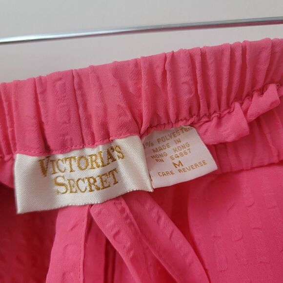 VICTORIA'S SECRET Pajama Short Set Sheer Pink Size Medium - Picture 7 of 8